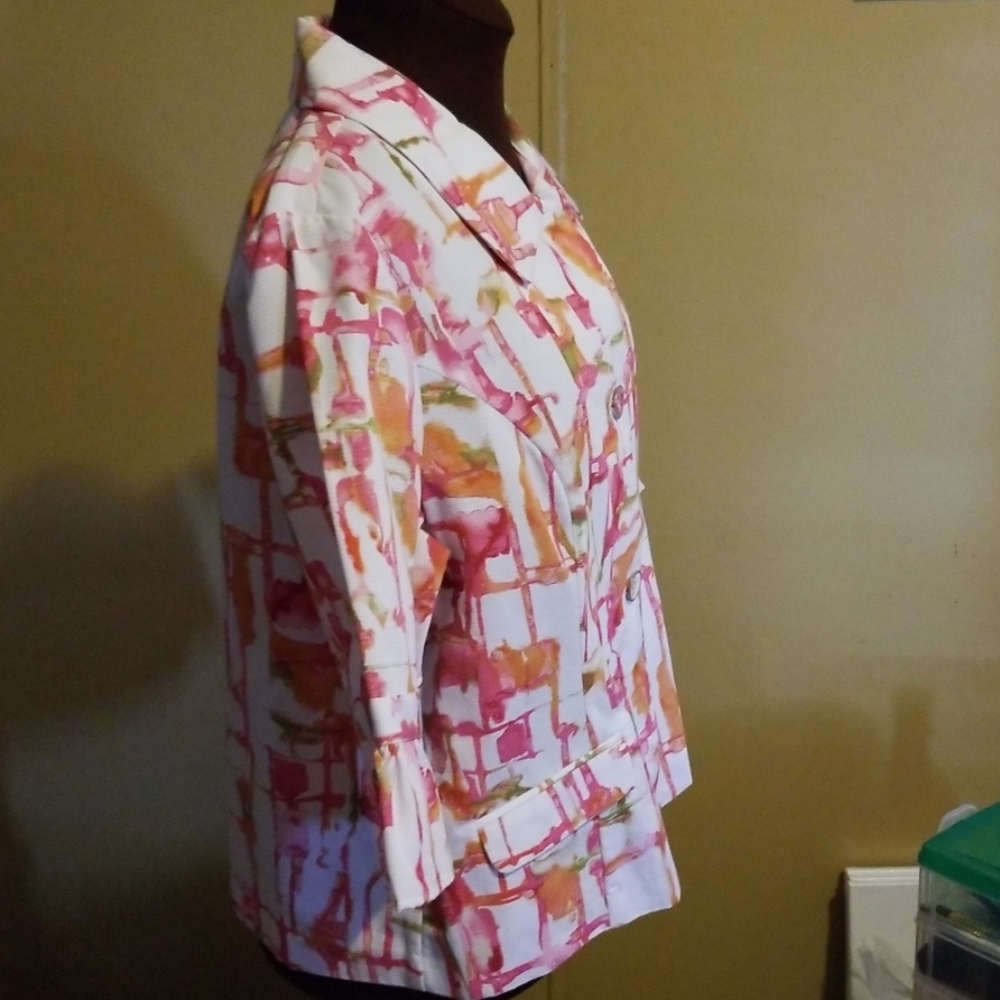 Short Sleeve Jacket - Picture 5 of 7
